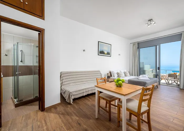 Stegnale Daire Archangelos (Rhodes)